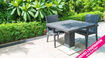 Modèle terrasse béton avec carrelage extérieur style travertin Etang-Salé Modèle terrasse béton avec carrelage extérieur style travertin Etang-Salé